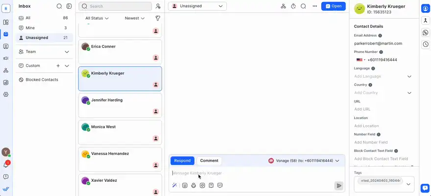 Animated demo: typing / in the message bar to insert a snippet